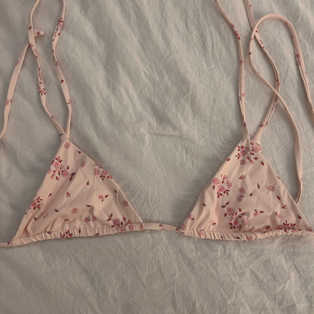 Frankie’s Bikinis Floral Top